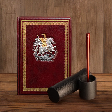 Комплект з вічного олівця Forever Prima Red від Pininfarina та щоденника зі Святим Юром