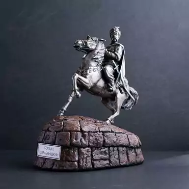 Серебряная статуэтка «Bogdan Khmelnitskiy on horseback» ручной работы