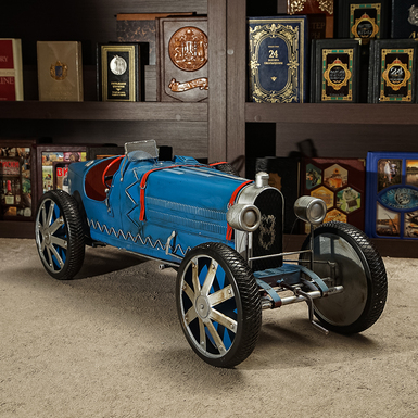 Большая модель (1,2 метра) гоночного автомобиля Bugatti Type 35 начала 20 века от Nitsche (изготовлено в ретро стиле)