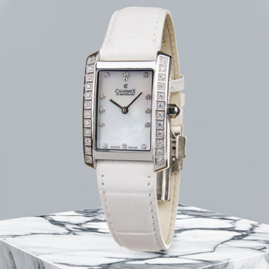 Женские наручные часы "Glamour" от Charmex 