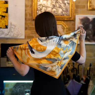 Шелковый платок "Аист - Возрождение надежды" от FAMA (лимитированная коллекция, 65х65 см)