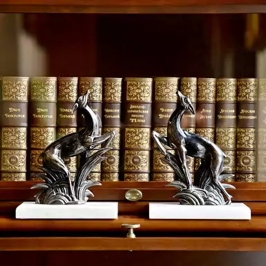 Bookends "Roe"