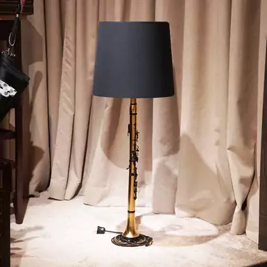 Table lamp "Clarinet" (gold)