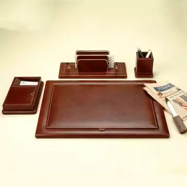 Настольный набор «Brown leather» от Renzo Romagnoli