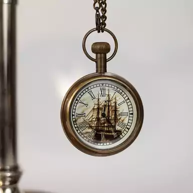 Винтажные карманные часы "Sailboat - Royal Navy 1812"