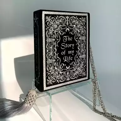Клатч-книга "The story of my life" с серебряной вышивкой