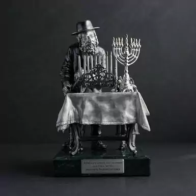 Серебряная фигура «Jewish Saturday» ручной работы