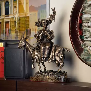 Бронзова статуетка "Царівна" від В'ячеслава Дідковського