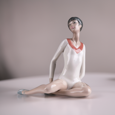 Фарфоровая скульптура «Изящная гимнастка» от Lladro