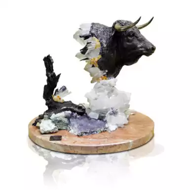 Бронзова статуетка "Голова бика" на мармуровій основі від Ebano Internacional