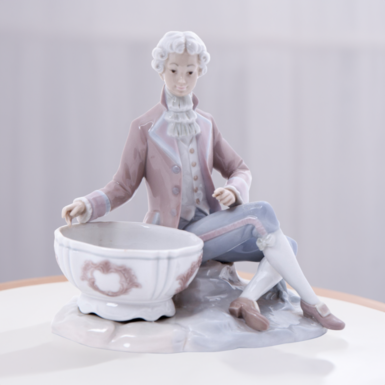 Porcelain Figurine "Man with a Bowl" by Lladro