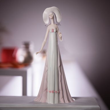 Фарфоровая статуэтка "Девушка в шляпе" от Lladro