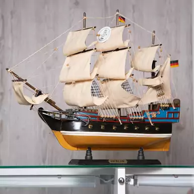Модель парусної яхти "Berlin" (52 см) від BATELA