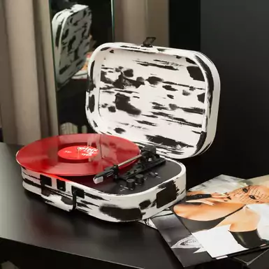 Portable Turntable "Cruella"  with Bluetooth Out by Crosley 
