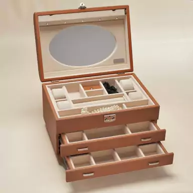 Case jewelry box from Renzo Romagnoli