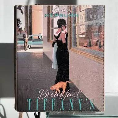 Клатч-книга "Breakfast at Tiffany's" от Cherva