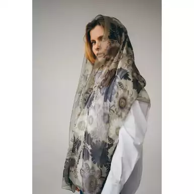 Chiffon shawl OLIZ in the Petrikov style “Camo”, 135×135 cm