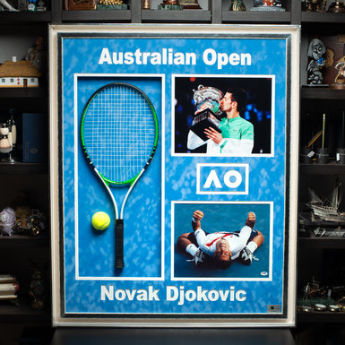 Сертифікований автограф сербського тенісиста Новака Джоковича (89х110 см)