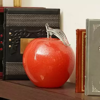 Скляна фігурка яблука (дуте скло львівської художньої академії)