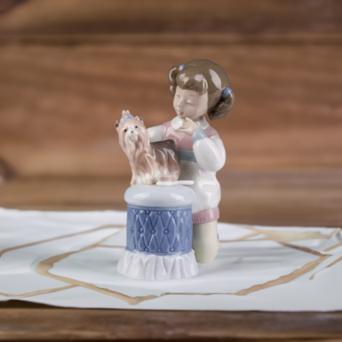Porcelain figurine "My pretty puppy" from Lladro