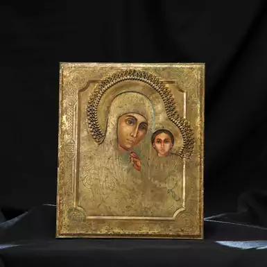 Старинная икона Божьей Матери в латунном окладе последней четверти XIX века