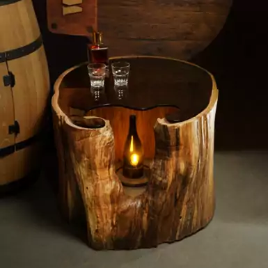 Ексклюзивний столик зі свічником "Oak Stump" від Wine Decor