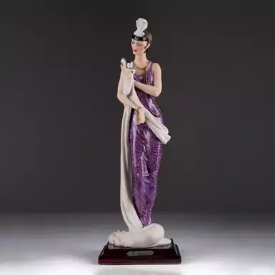 Раритетная фарфоровая статуэтка "Elegant lady", 1987 год
