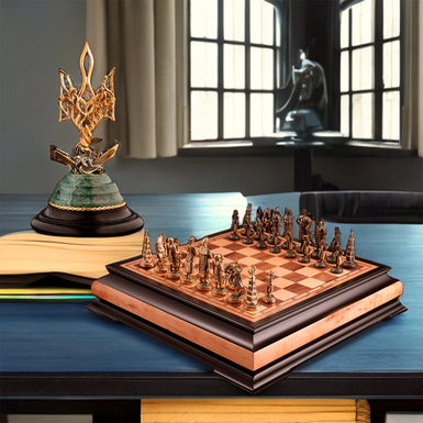 Комплект из авторской статуэтки Герб Украины Тризуб и шахмат "Ukrainian Chess"
