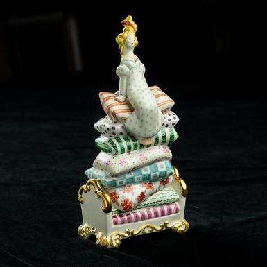 The porcelain figurine "Princess on the Pea" by Kyiv Porcelain (Limited series)