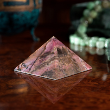 Піраміда з родоніту «Zephir» від Stone Art Designe (409 г)