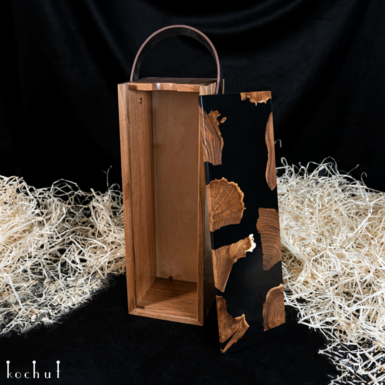 Дерев'яний футляр для пляшок ручної роботи "Нектарус" від Kochut