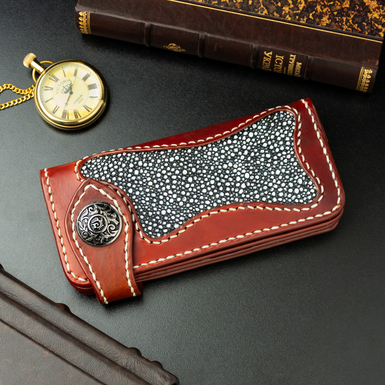Wallet made of bison and stingray leather