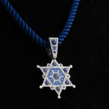 Magen David pendant in 950 sterling silver and enamel from Lobortas