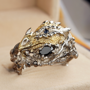 men's silver ring "Dragon" 925 with sapphire 0,39 ct from the Fama Jewelry House