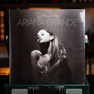 Vinyl record Ariana Grande - Yours Truly, 2013