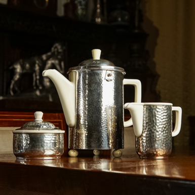 Coffee set (coffee pot, milk jug, sugar bowl in a thermo capsule), 1930s from Deutsches Reichs Patent