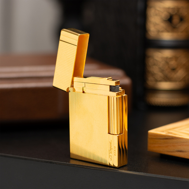 Gilded lighter "Éclat" by S.T. Dupont