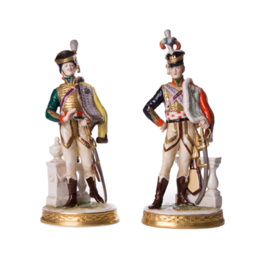 Пара коллекционных статуэток с генералами наполеоновской армии "Auspicious"