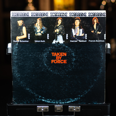 Vinyl record Scorpions ‎– Taken By Force (1977)