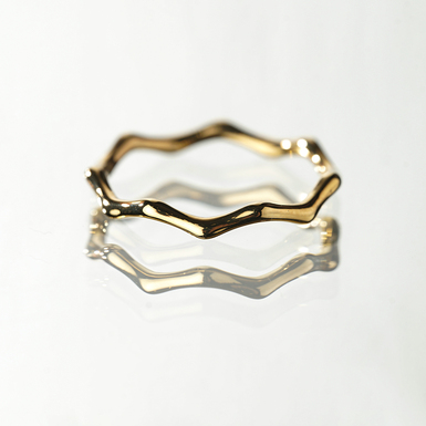 Кольцо из позолоченной стали "Honey Hoop" от Skultuna