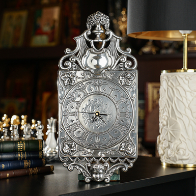 Оловянные настенные часы "Time for Traditions" от Freitas & Dores