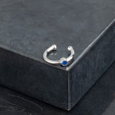 Серебряный кафф с фианитом "Polaris"