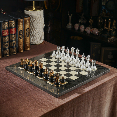 Шахматный набор ручной работы "Persian elegance" с доской из натурального дерева и фигурками из латуни от Italfama