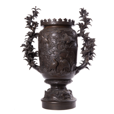 Бронзовая ваза "Aisiteru" с ветками сакуры, Япония, конец 19-го века