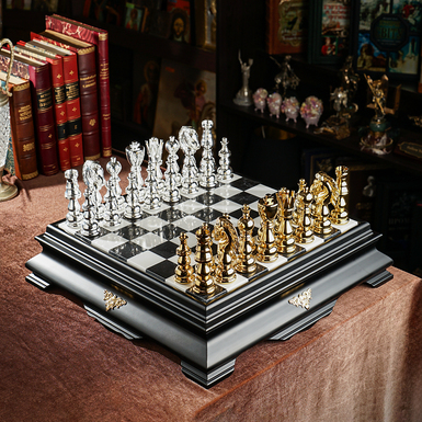 Шахматный набор "Aristocrat" с деревянной доской и фигурками с позолотой и посеребрением от ITALFAMA