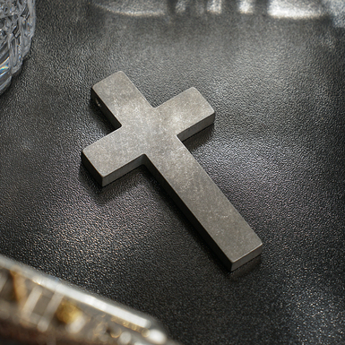 Титановый крест "Faith" от Calti