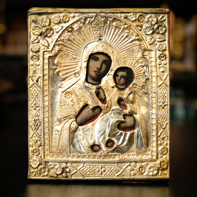 Стародавня ікона Божої Матері в латунній резі останньої чверті 19 століття, центральні регіони Православ'я (без реставрації)