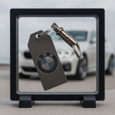 Титановый брелок "BMW" со швейцарским карабином "Victorinox" (logo 1997)