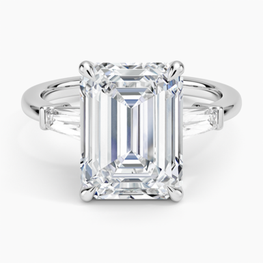 Кольцо "Seraphine" из белого золота, с 5-ти каратным лабораторным бриллиантом в огранке "Эмеральд"