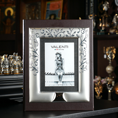 Кожаный фотоальбом с серебряной пластиной "Symbol of life" (коричневый) от Valenti
